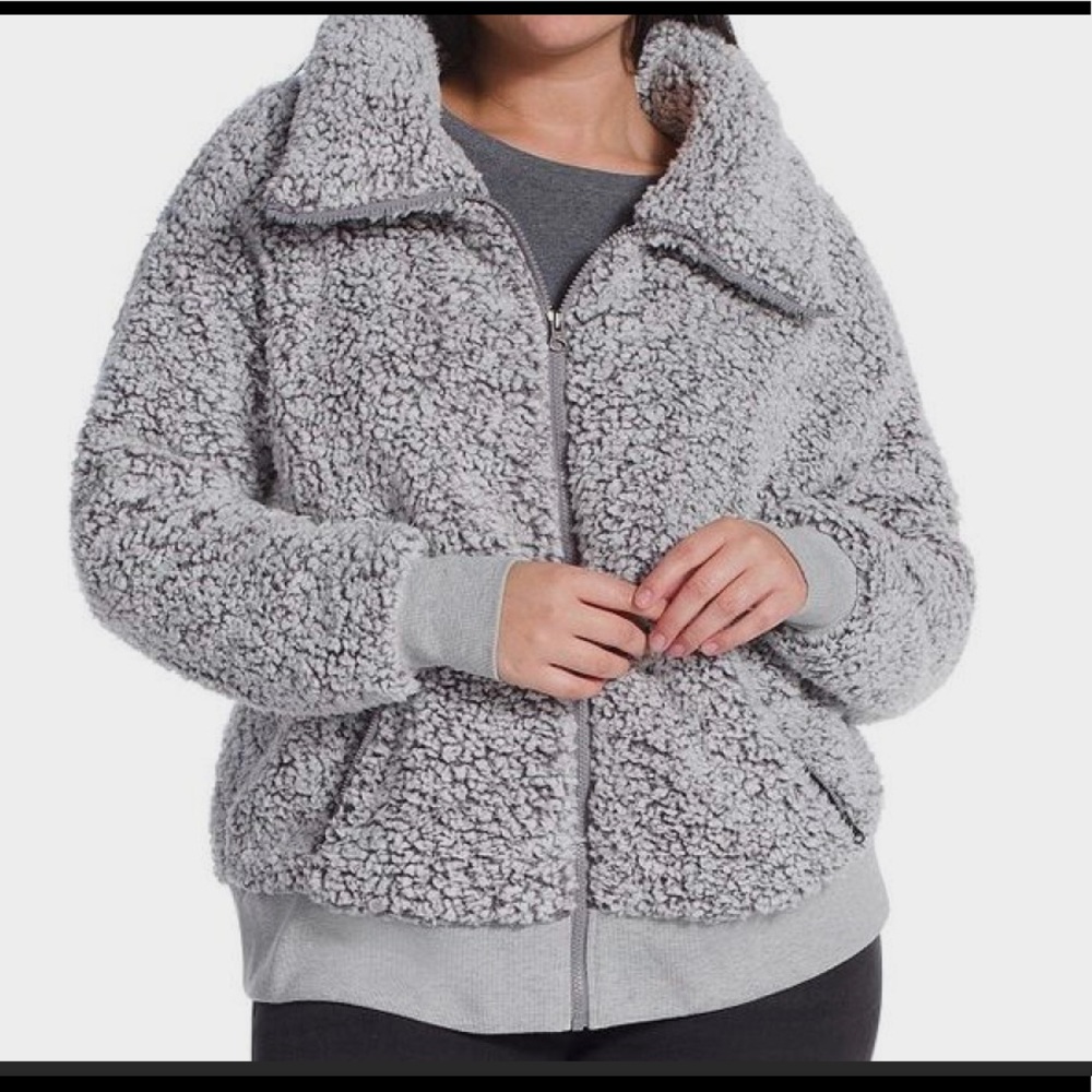 Get cozy….Eddie Bauer Teddy Fleece!!!